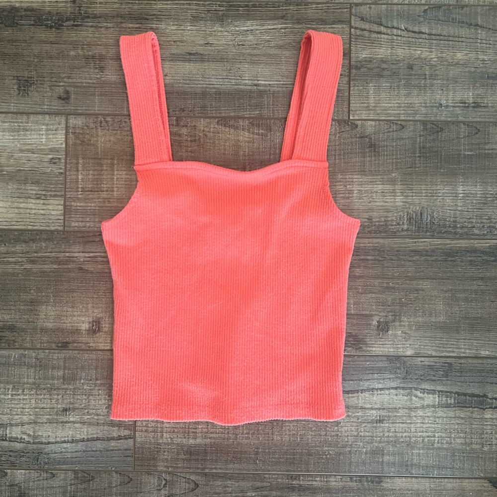 American Eagle XS coral colored tank top